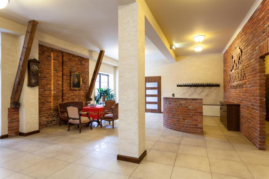 Hotel Folwark Згеж Экстерьер фото
