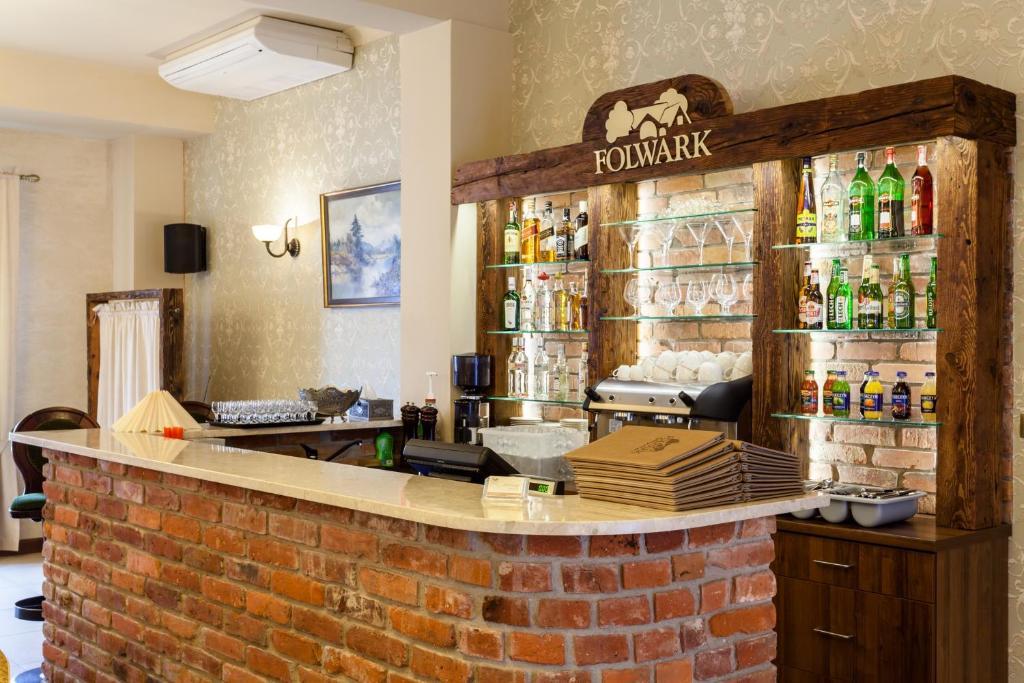 Hotel Folwark Згеж Экстерьер фото