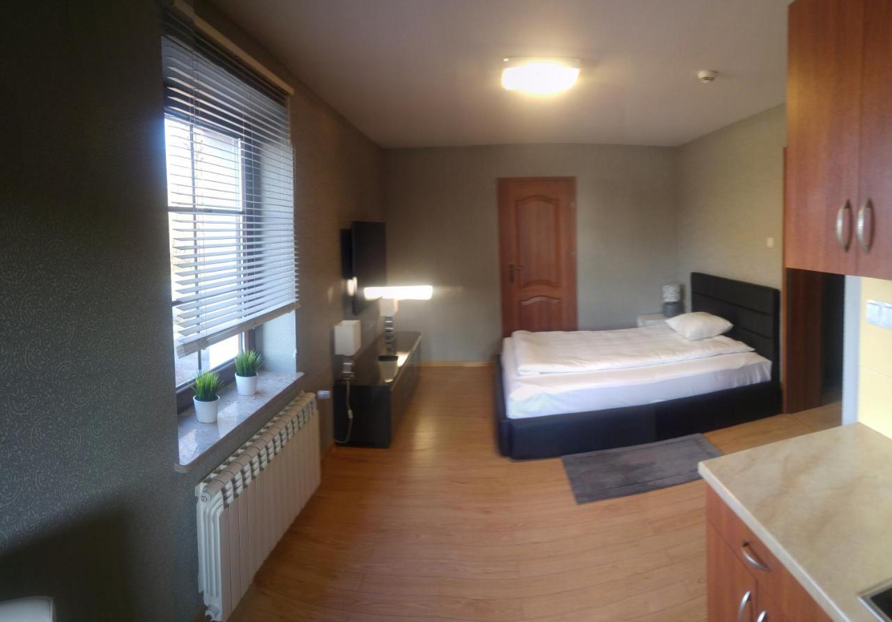 Hotel Folwark Згеж Экстерьер фото