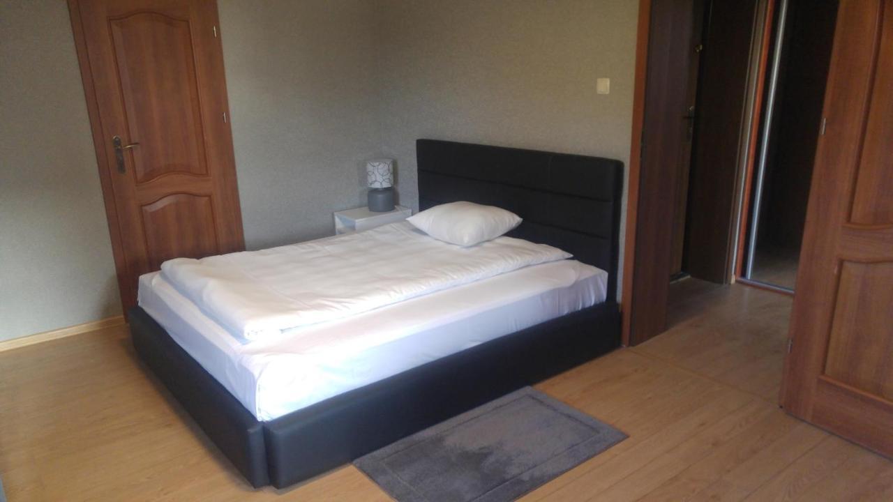 Hotel Folwark Згеж Экстерьер фото